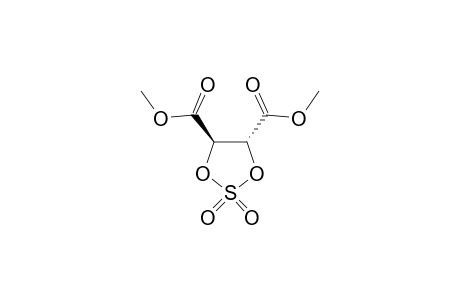 Dimethyl (4R,5R)-1,3,2-dioxathiolane-4,5-dicarboxylate 2,2-dioxide